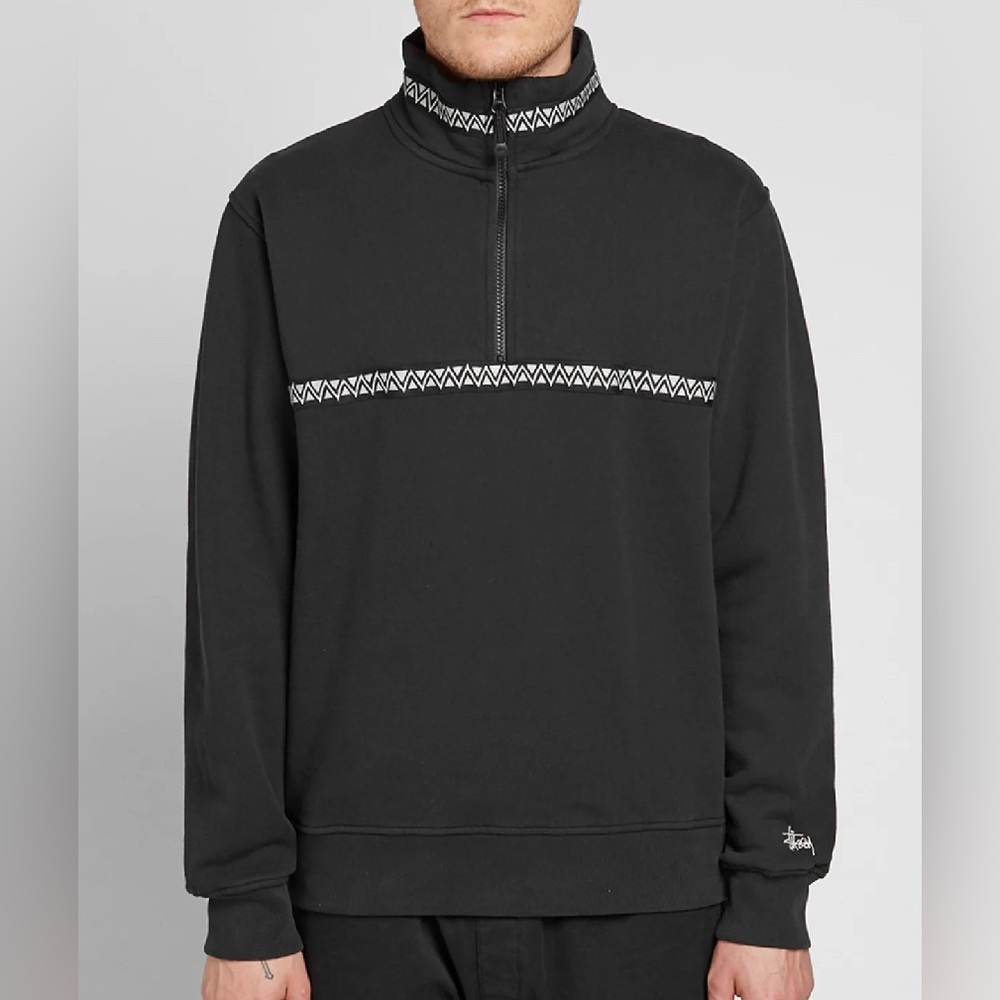 STUSSY WOVEN TAPE MOCK NECK 1/4 ZIP-UP (BLACK)